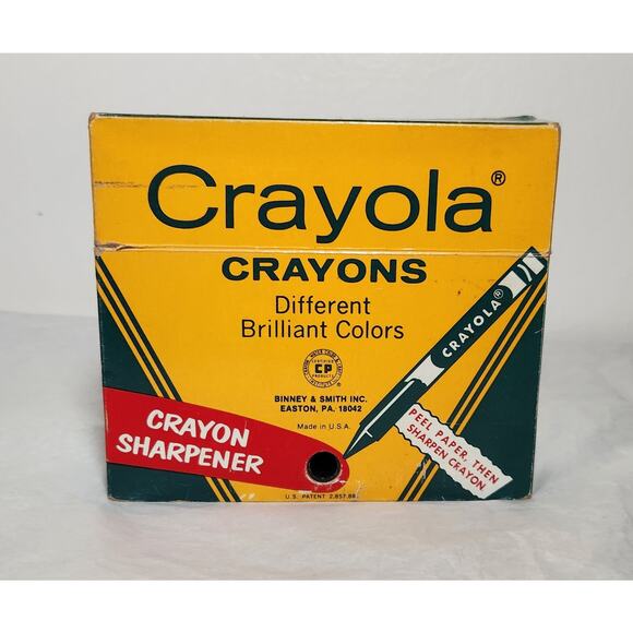 Vintage And Retired Crayola Crayons 64 Pack With Built In Sharpener Pre-owned - Picture 9 of 11